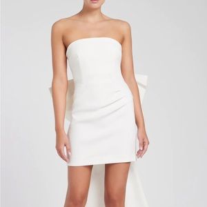 Rebecca Valance Daphne Mini Bow-Back Dress